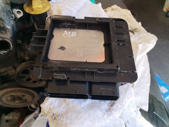 bontott OPEL MERIVA B Motorvezérlő