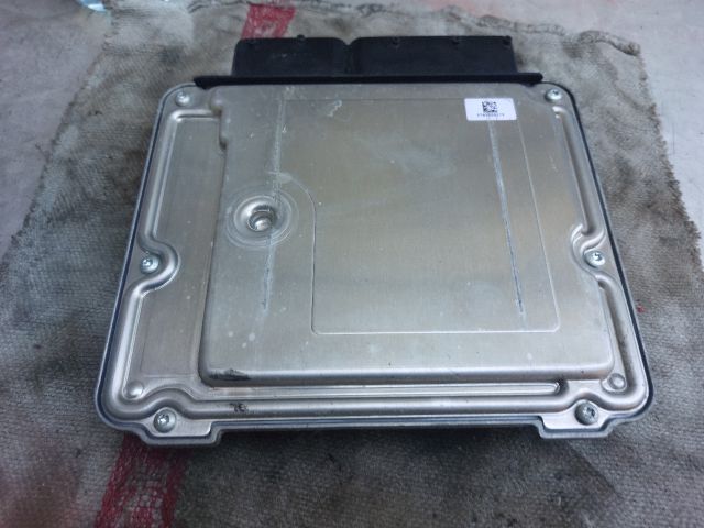 bontott OPEL MERIVA B Motorvezérlő