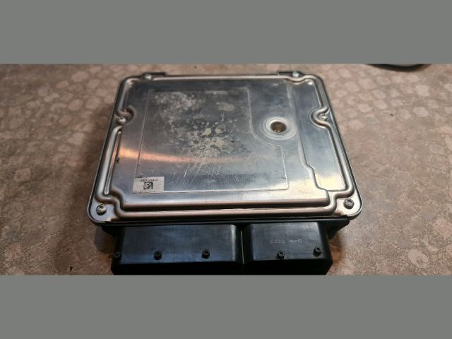 bontott OPEL MERIVA B Motorvezérlő