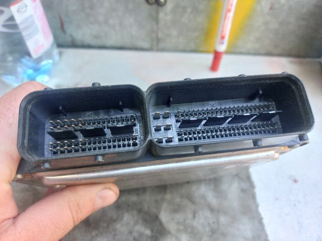 bontott OPEL MERIVA B Motorvezérlő