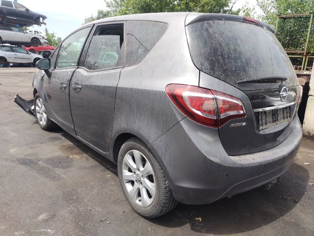 bontott OPEL MERIVA B Bal Féltengely