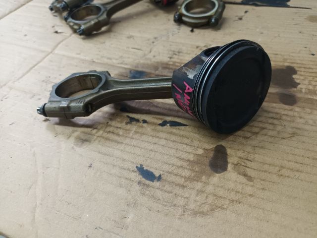 bontott OPEL MERIVA B Dugattyú és Hajtókar