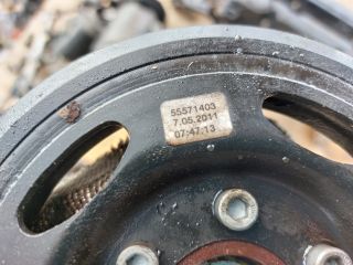 bontott OPEL MERIVA B Főtengely Szíjtárcsa