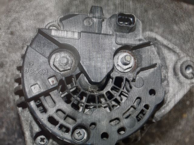 bontott OPEL MERIVA B Generátor