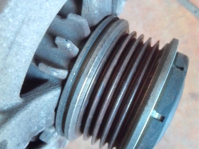 bontott OPEL MERIVA B Generátor