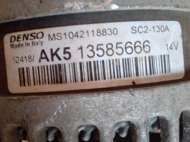 bontott OPEL MERIVA B Generátor