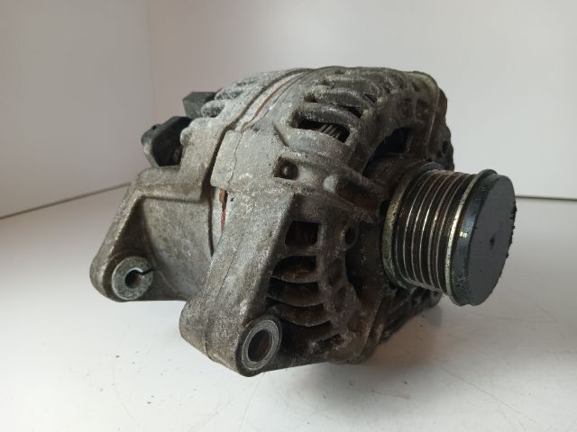 bontott OPEL MERIVA B Generátor