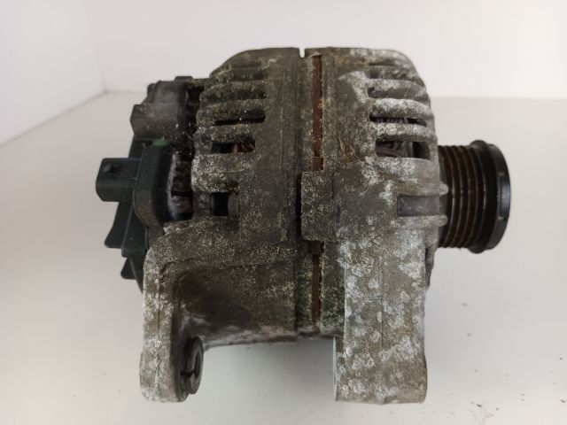 bontott OPEL MERIVA B Generátor