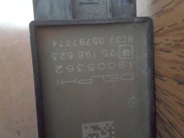 bontott OPEL MERIVA B Gyújtótrafó