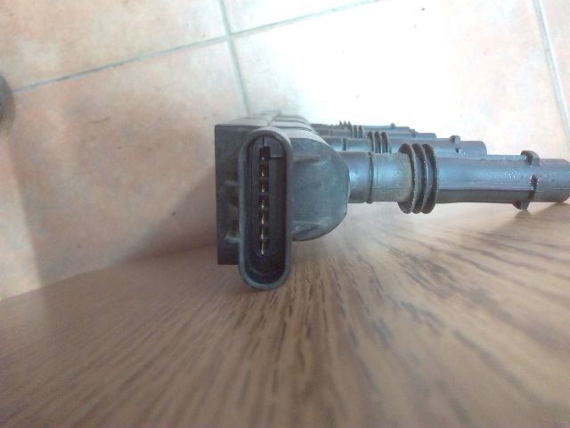 bontott OPEL MERIVA B Gyújtótrafó