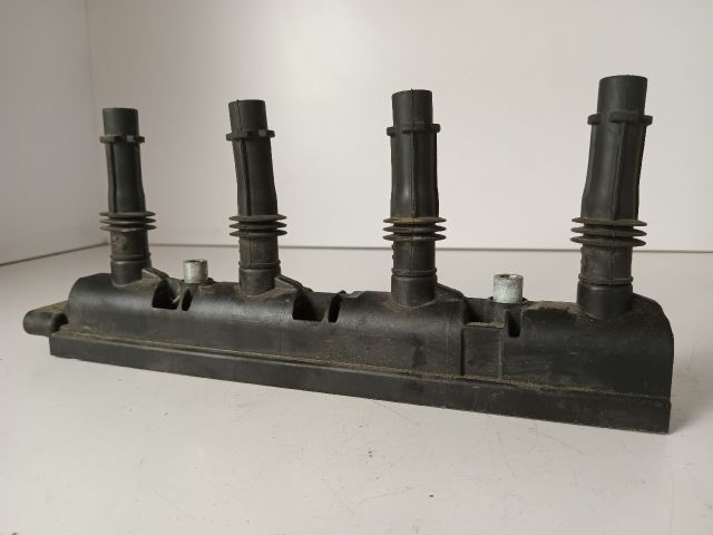 bontott OPEL MERIVA B Gyújtótrafó