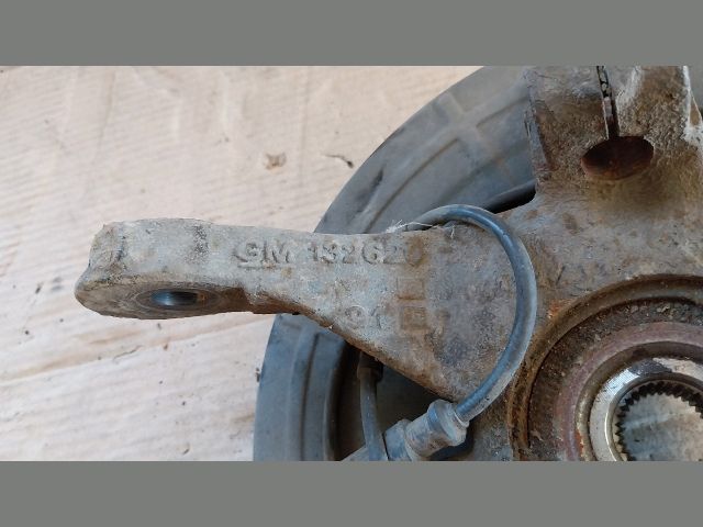 bontott OPEL MERIVA B Jobb első Csonkállvány Kerékaggyal