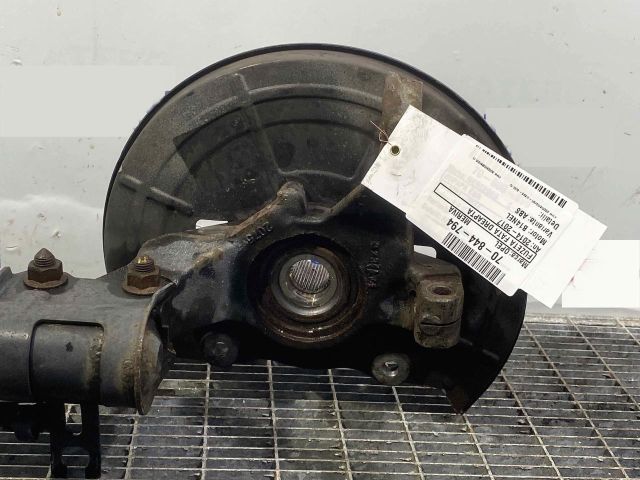 bontott OPEL MERIVA B Jobb első Csonkállvány