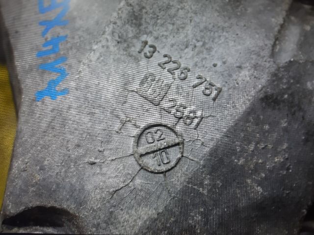 bontott OPEL MERIVA B Motor Tartó Bak (Fém)