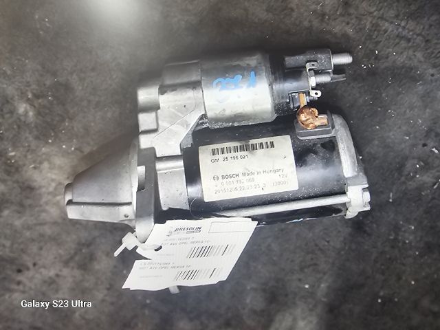 bontott OPEL MERIVA B Önindító