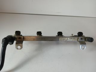 bontott OPEL MERIVA B Porlasztó Sor / Híd