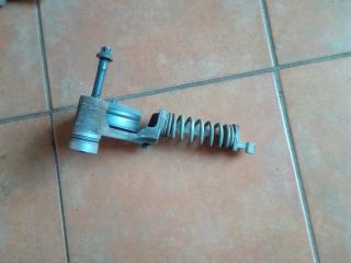 bontott OPEL MERIVA B Szíjfeszítő Görgő