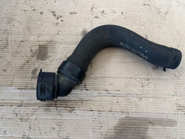 bontott OPEL MERIVA B Vízcső