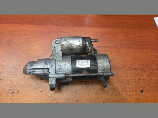 bontott OPEL MERIVA B Önindító