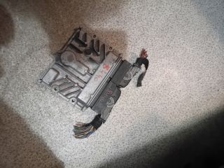 bontott OPEL MERIVA B Motorvezérlő