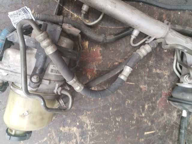 bontott OPEL MERIVA B Szervócső