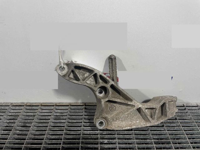 bontott OPEL MERIVA B Váltó Tartó Bak (Pozíciófüggetlen)