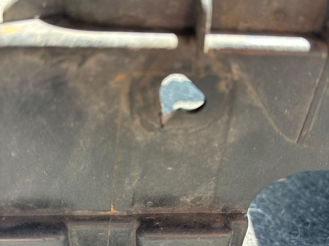 bontott OPEL MERIVA B Akkumulátor Tartó