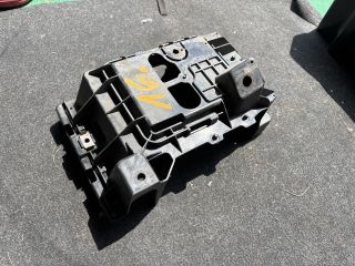 bontott OPEL MERIVA B Akkumulátor Tartó