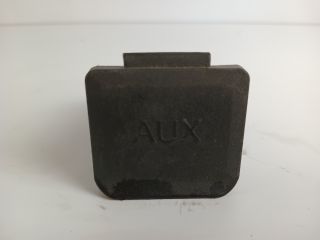 bontott OPEL MERIVA B AUX Csatlakozó