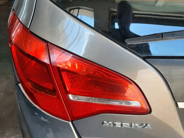 bontott OPEL MERIVA B Bal Belső Hátsó Lámpa