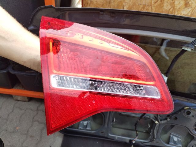 bontott OPEL MERIVA B Bal Belső Hátsó Lámpa