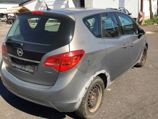 bontott OPEL MERIVA B Bal Belső Hátsó Lámpa