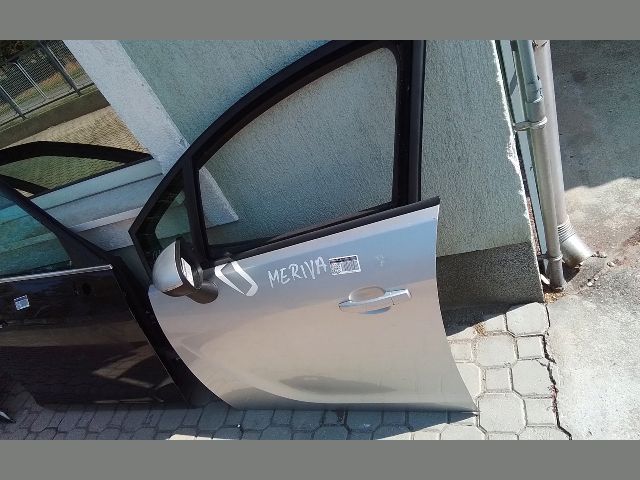 bontott OPEL MERIVA B Bal első Ajtó (Részeivel)