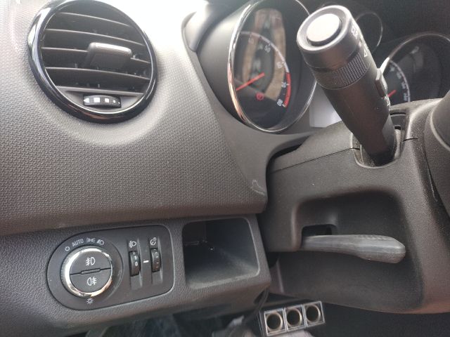 bontott OPEL MERIVA B Bal első Ajtó (Részeivel)