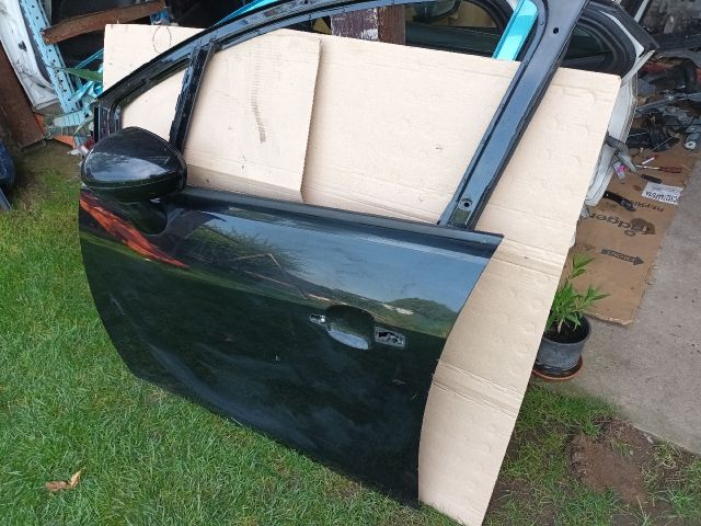 bontott OPEL MERIVA B Bal első Ajtó (Üres lemez)