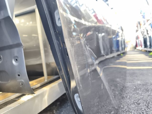 bontott OPEL MERIVA B Bal első Ajtó (Üres lemez)