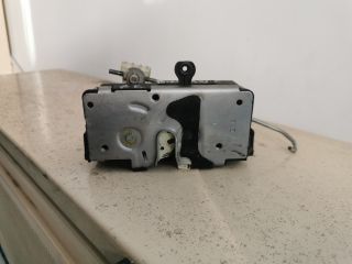 bontott OPEL MERIVA B Bal első Ajtózár