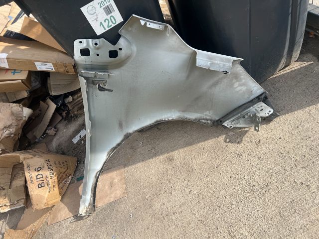 bontott OPEL MERIVA B Bal első Sárvédő