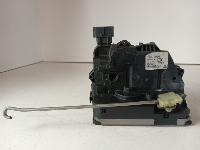 bontott OPEL MERIVA B Bal hátsó Ajtózár