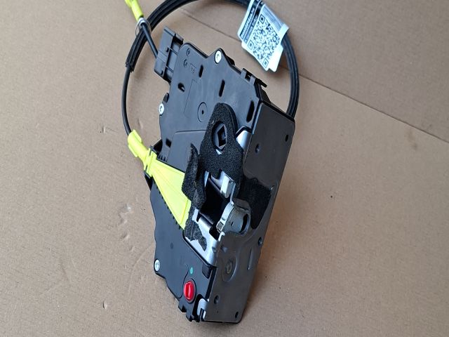 bontott OPEL MERIVA B Bal hátsó Ajtózár