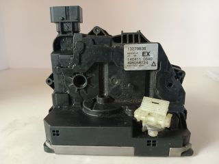 bontott OPEL MERIVA B Bal hátsó Ajtózár