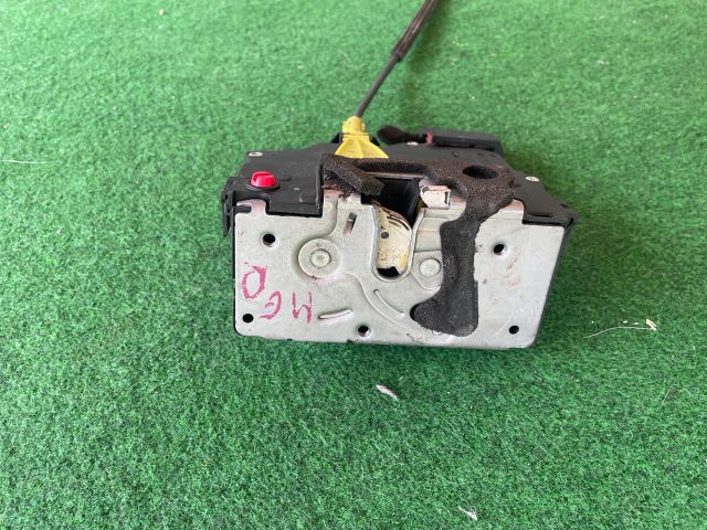 bontott OPEL MERIVA B Bal hátsó Ajtózár