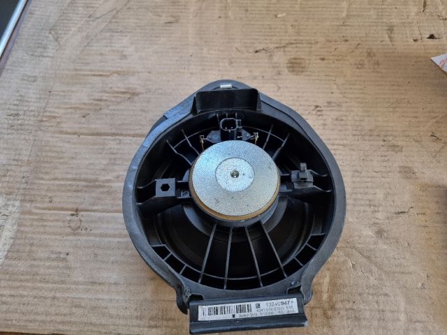 bontott OPEL MERIVA B Bal hátsó Hangszóró