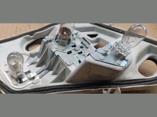 bontott OPEL MERIVA B Bal Hátsó Lámpa Foglalat