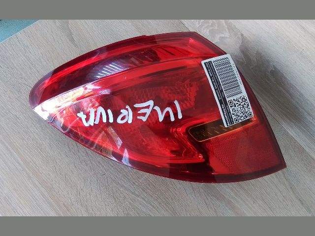 bontott OPEL MERIVA B Bal Hátsó Lámpa