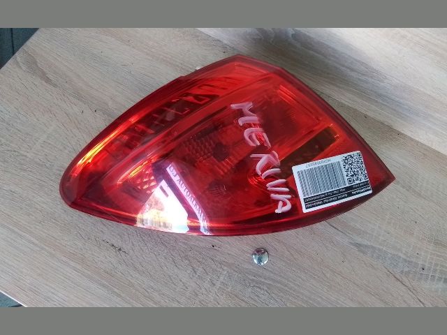 bontott OPEL MERIVA B Bal Hátsó Lámpa