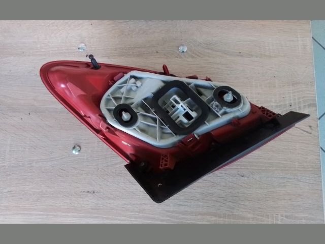 bontott OPEL MERIVA B Bal Hátsó Lámpa