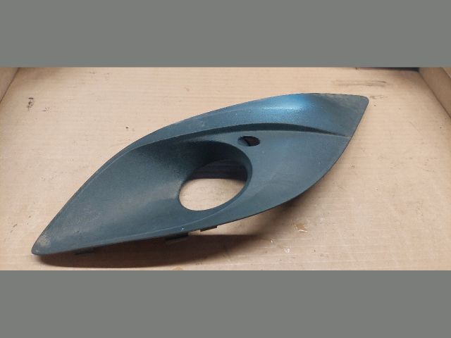 bontott OPEL MERIVA B Bal Ködlámpa Rács