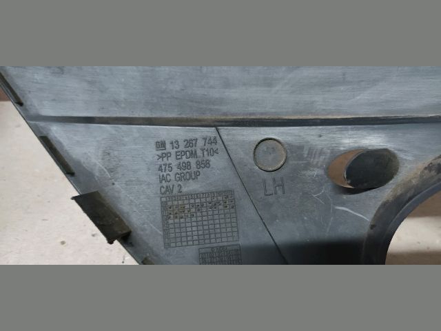 bontott OPEL MERIVA B Bal Ködlámpa Rács