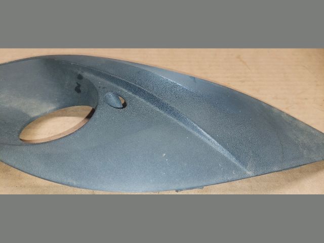 bontott OPEL MERIVA B Bal Ködlámpa Rács